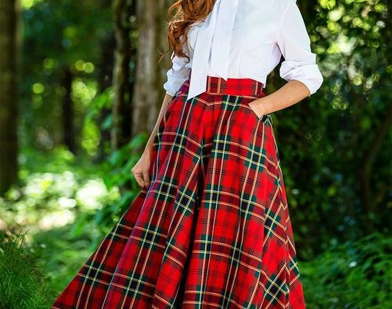How does the Traditional Scottish Dress look like? - Scottish Kilt